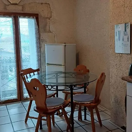 Appartement Chaleureux Dans Une Maison En Pierre Mireval Esterno foto