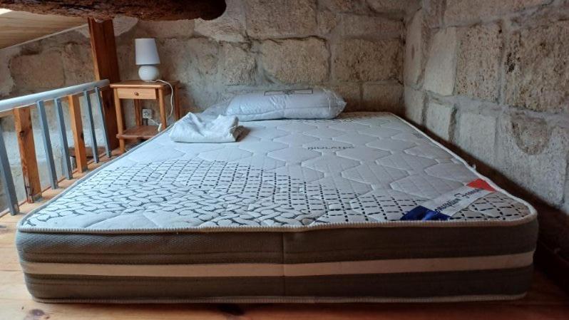 Appartement Chaleureux Dans Maison En Pierre